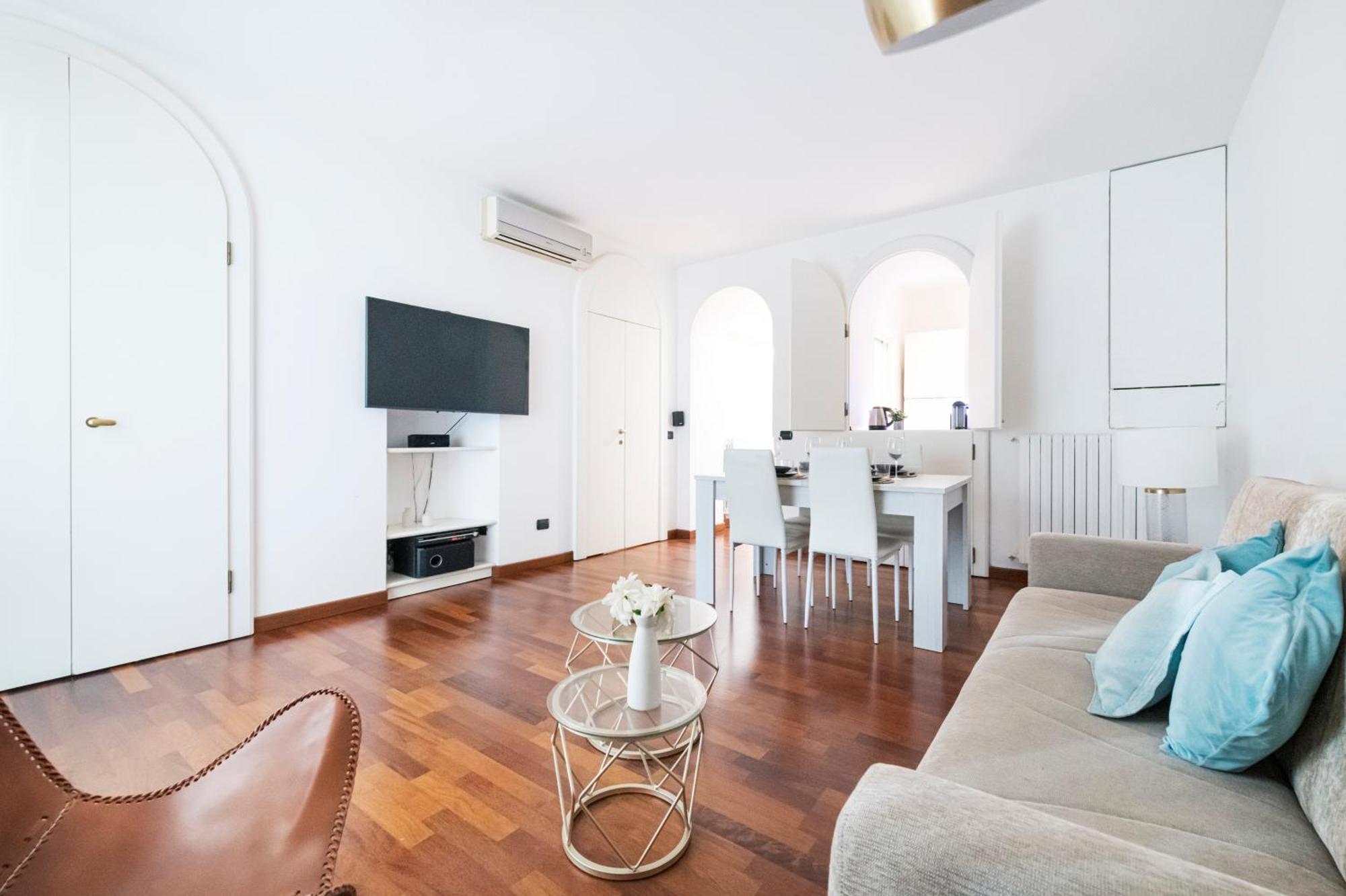 Easylife - Spacious On The First Floor In The Gae Aulenti Area Appartamento Milano